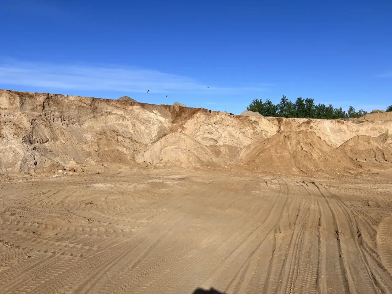 Ile tłucznia na podjazd? Oblicz dokładnie potrzebną ilość materiału