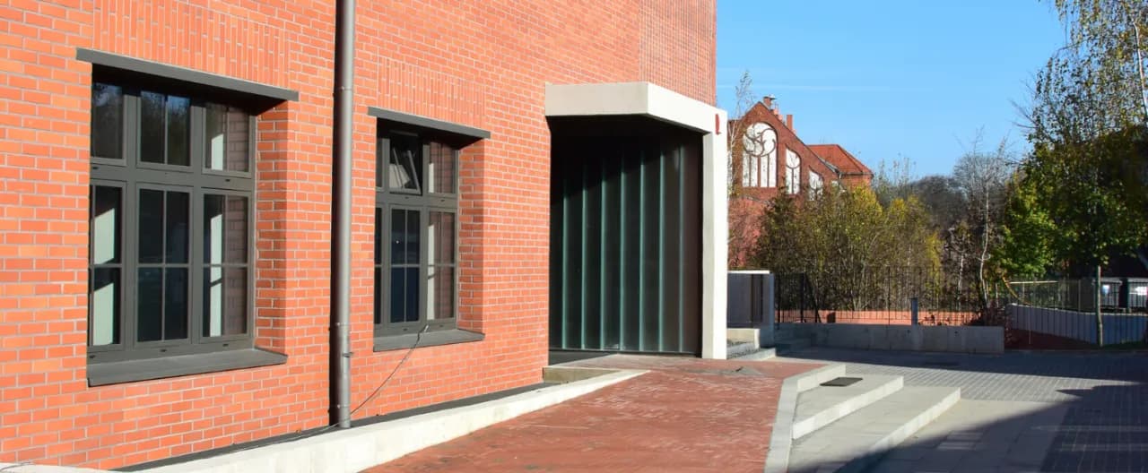 Ile zaprawy do cegły klinkierowej? Oblicz dokładnie swoje potrzeby