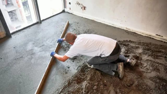 Ile waży wylewka betonowa? Oblicz dokładnie i uniknij kosztów